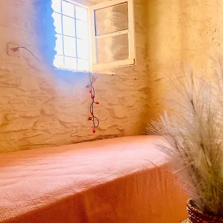 Rose Boho House, Kea,