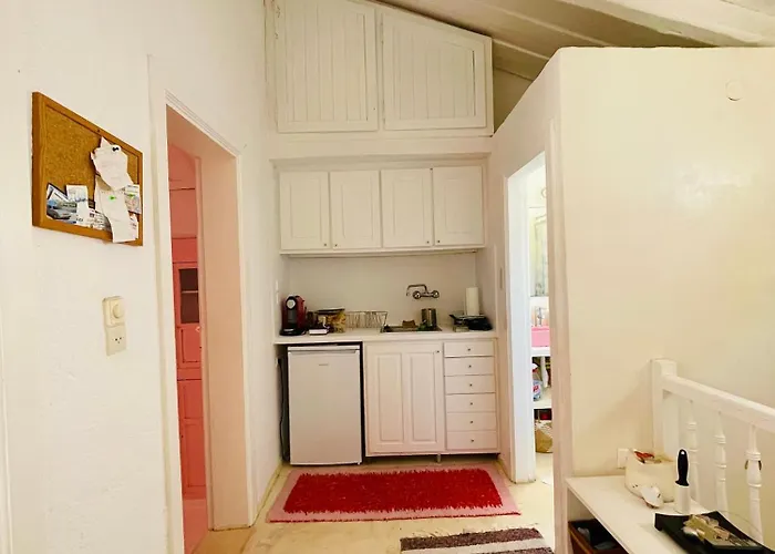 Rose Boho House, Kea, *