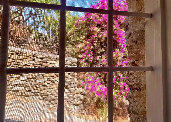 Rose Boho House, Kea, *