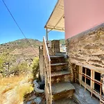 Rose Boho House, Kea,