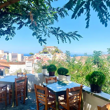 Rose Boho House, Kea,