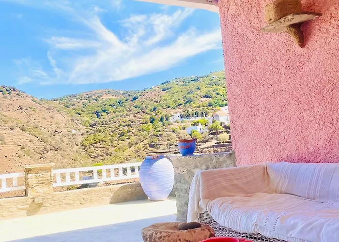 Rose Boho House, Kea, Σπίτι διακοπών *