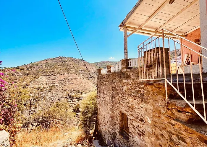 Rose Boho House, Kea, Σπίτι διακοπών *